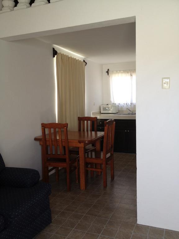 Aparthotel Whale Hill Puerto Peñasco Pokoj fotografie